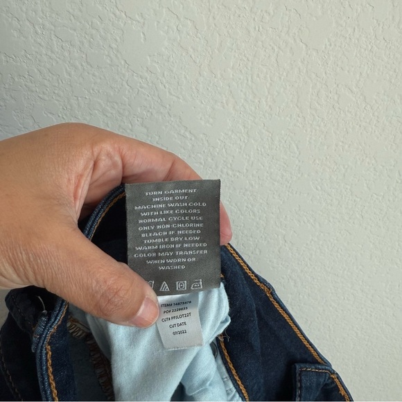 Torrid Jeans Women’s 24T Super Soft Jegging Blue Stretch Cotton Denim Plus Size - Picture 12 of 13